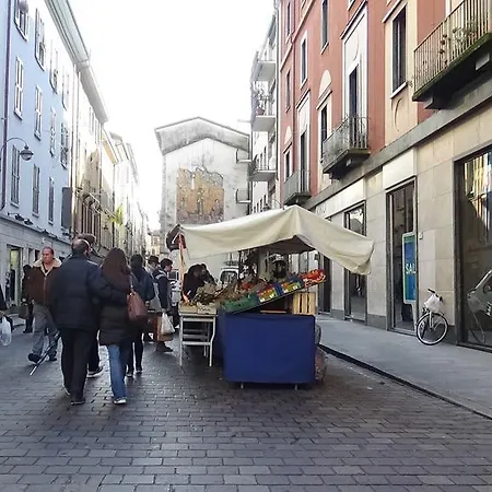 Santabbondio Apartment *