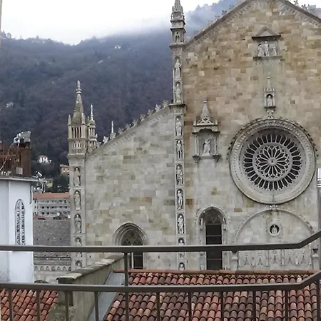 Santabbondio Apartment Como