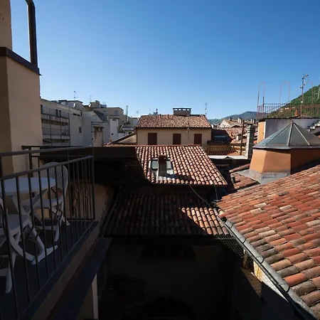 Santabbondio Apartament Como