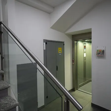 Santabbondio Apartament *